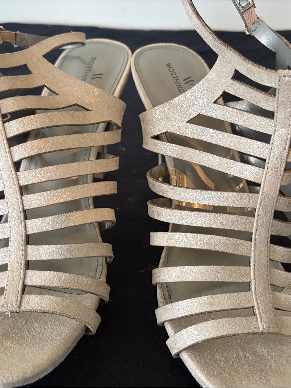 Worthington Loomer Platinum Strappy Gladiator Heels Sz 10